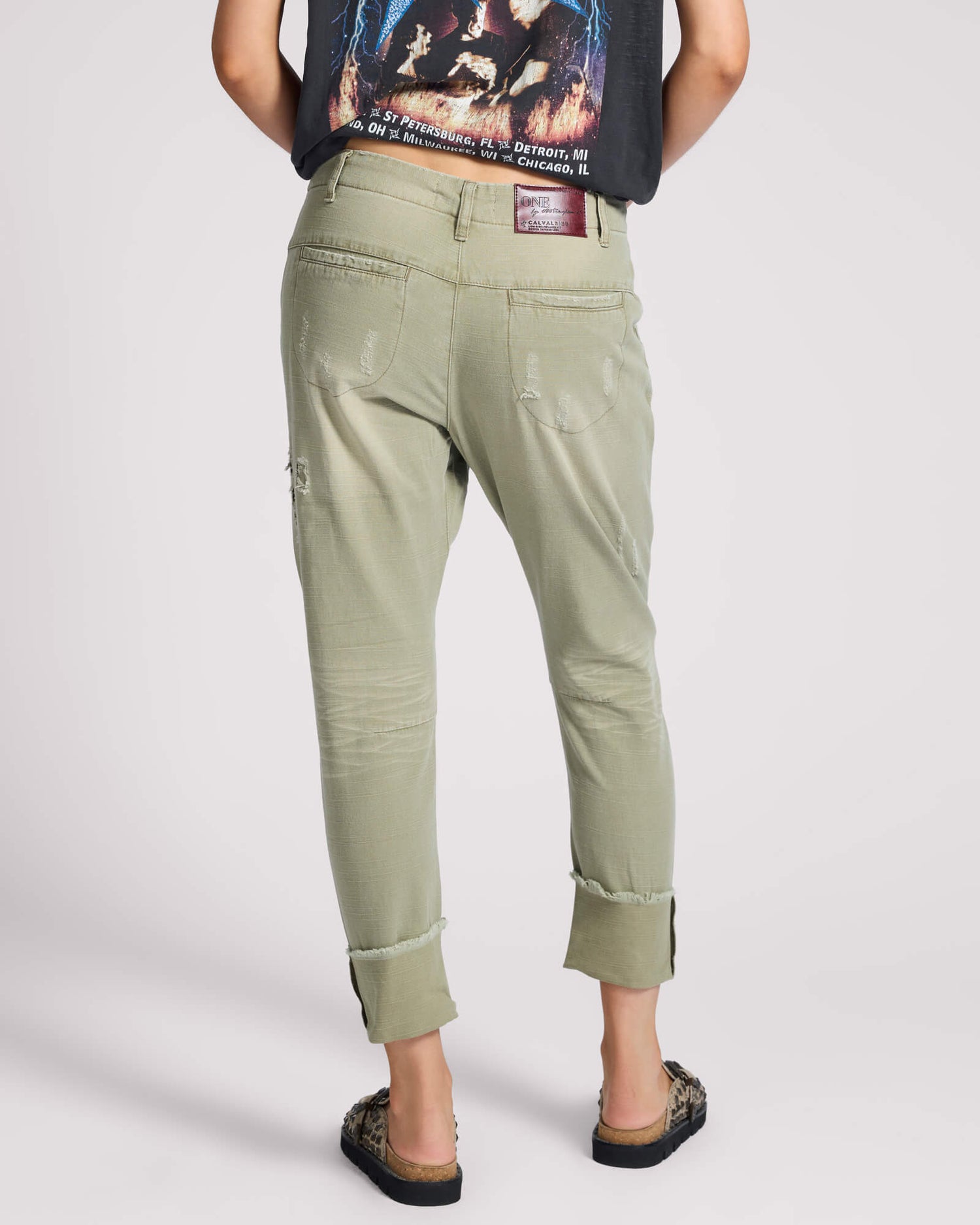Khaki Edit Cavalries Tapered Boyfriend Denim Jeans - Militaire Khaki