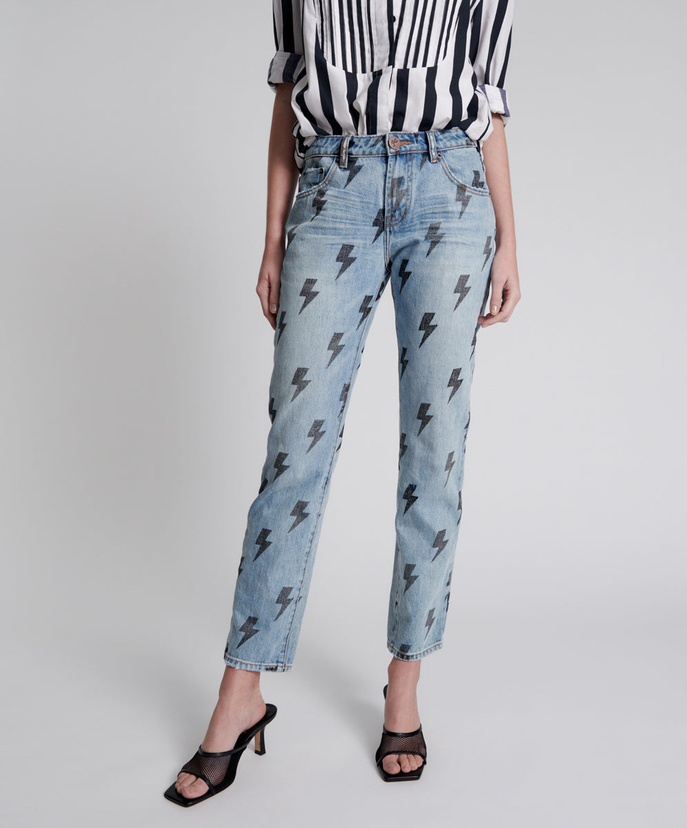 Dirty Blue Denim Trucker Low Waist Straight Leg Denim Jeans - Blue Lightning