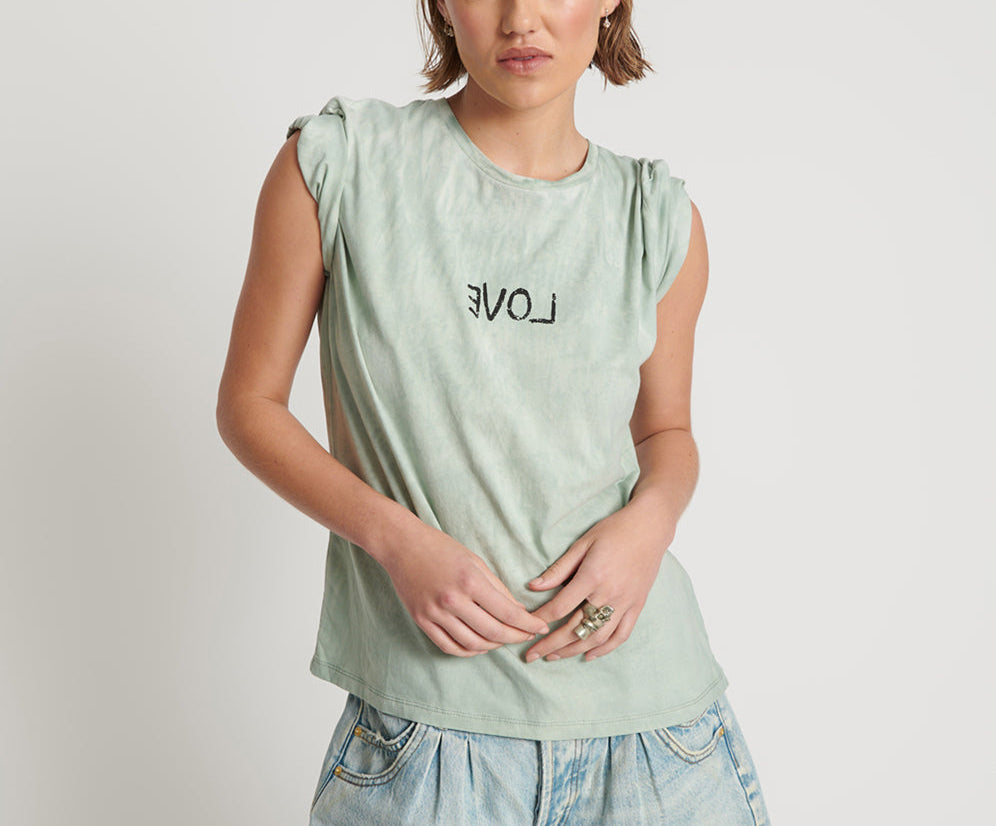 LOVE STAINED CREW TEE