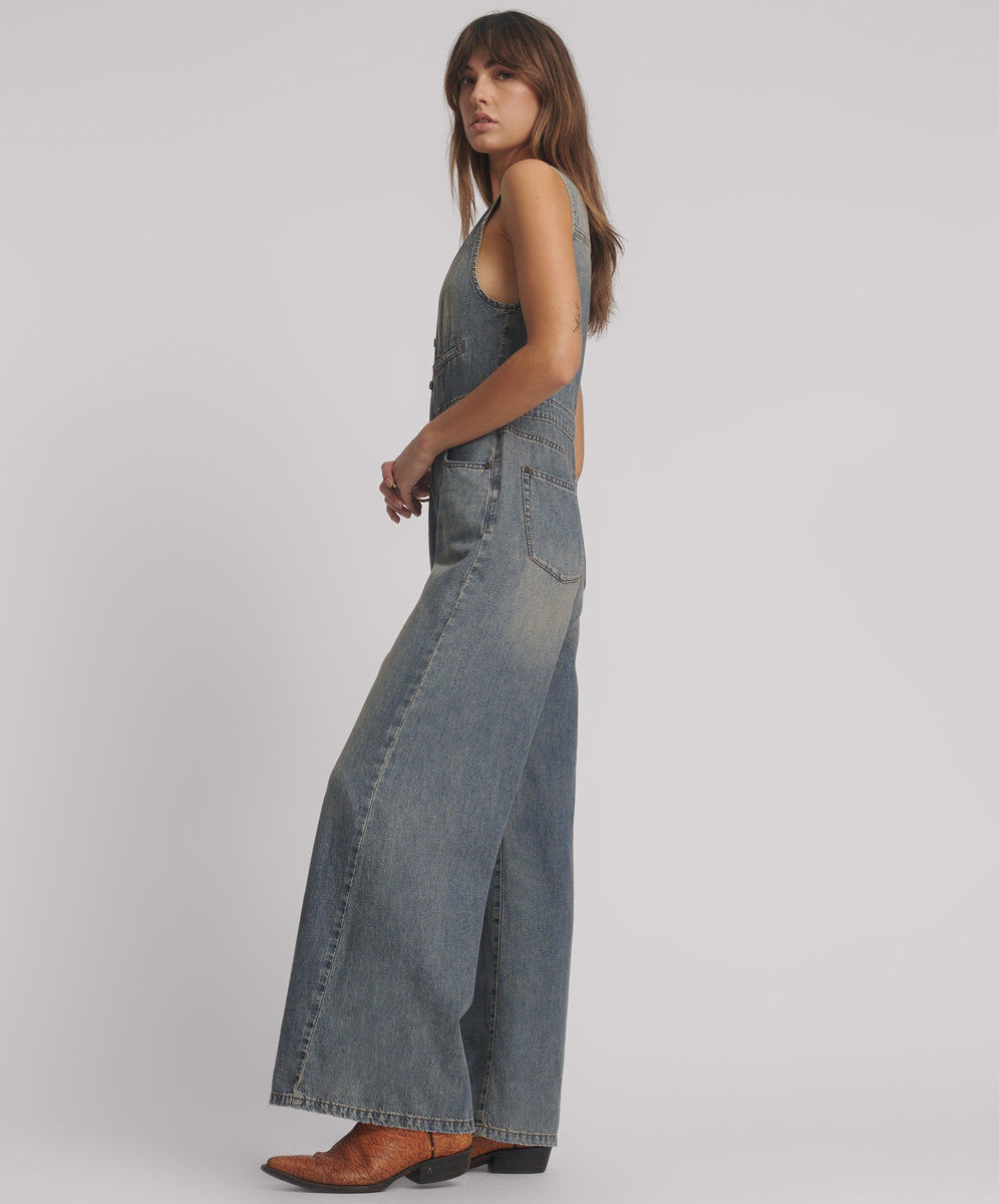 30% Off Select Jumpsuits Love Machine Sleeveless Wide Leg Fitted Denim Jumpsuit - Dirty Blue Love