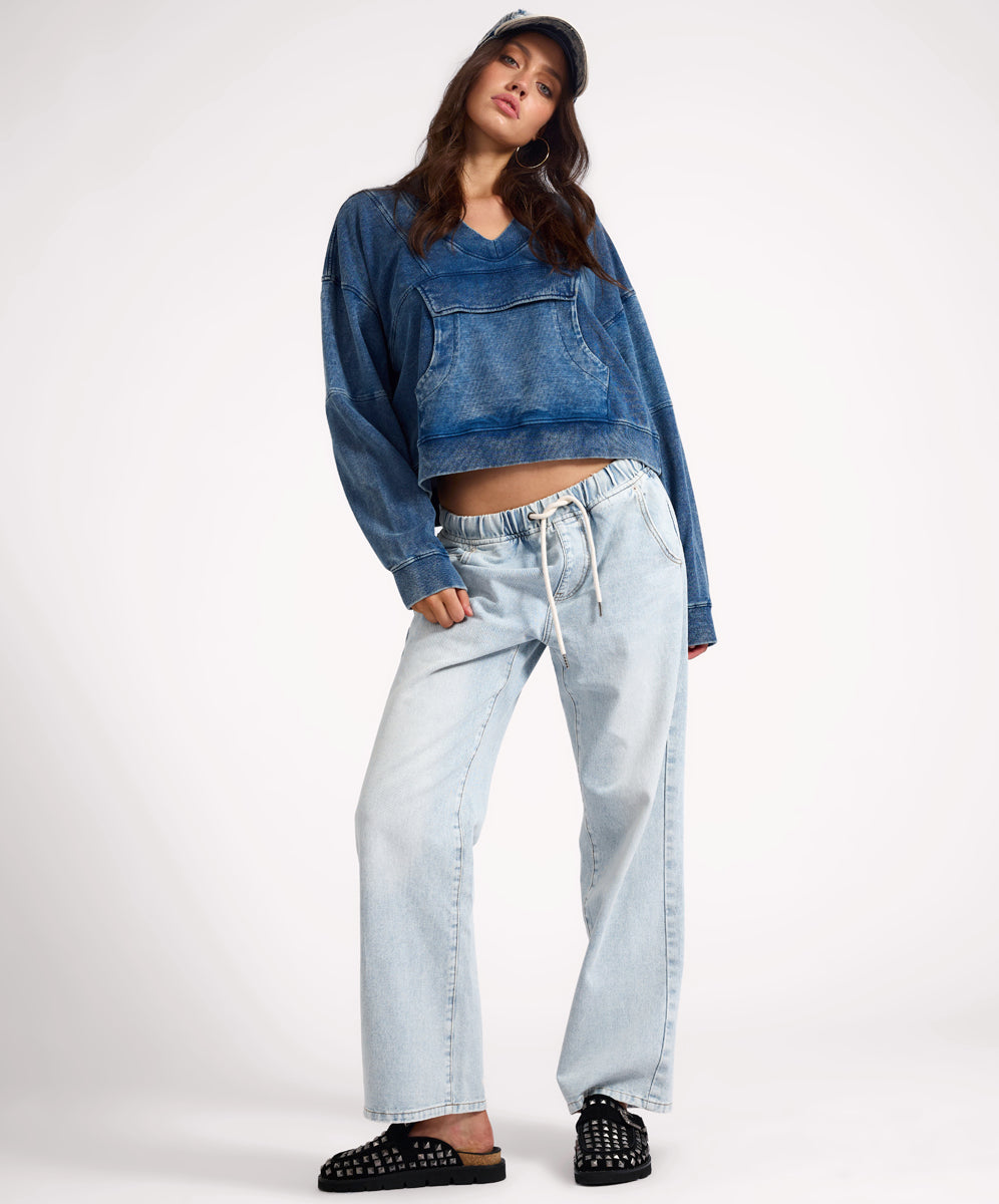 Rebel In Bloom Retro Fade Panelled V Sweater - Washed Blue