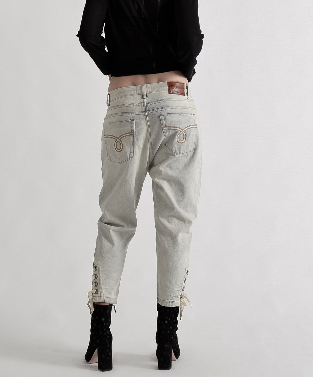 Products EAGLES CROPPED BOYFRIEND JEAN