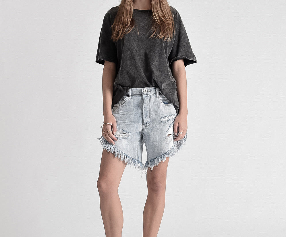 DIAMONDE FRANKIES LONG LENGTH DENIM SHORT