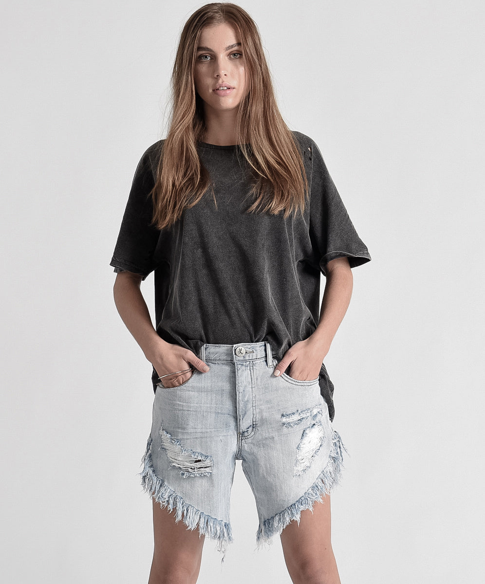 Products DIAMONDE FRANKIES LONG LENGTH DENIM SHORT