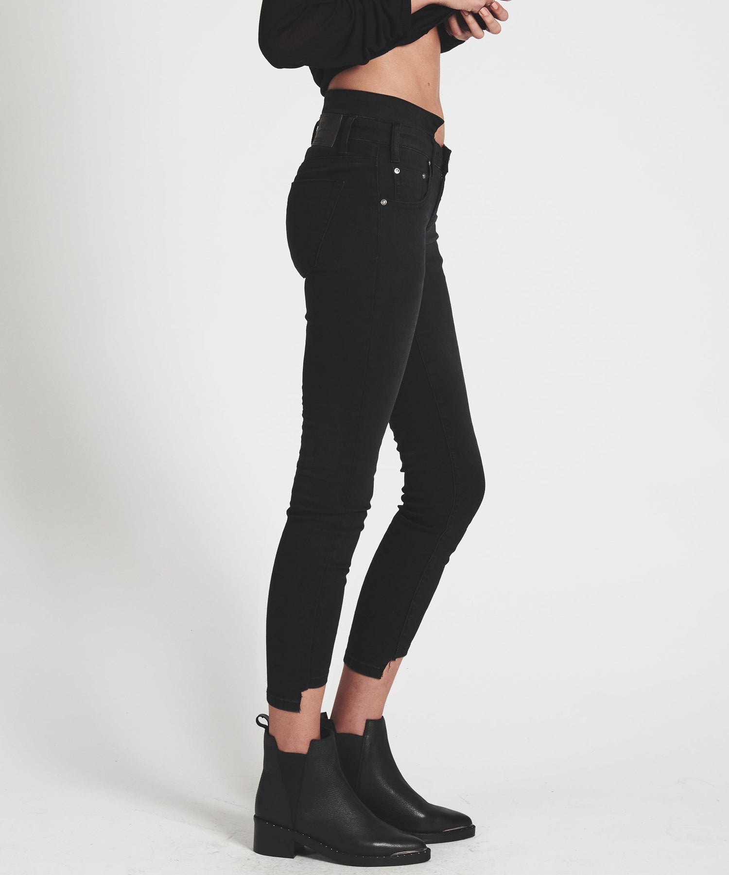 Products JETT BLACK FREEBIRDS II LOW WAIST SKINNY JEAN