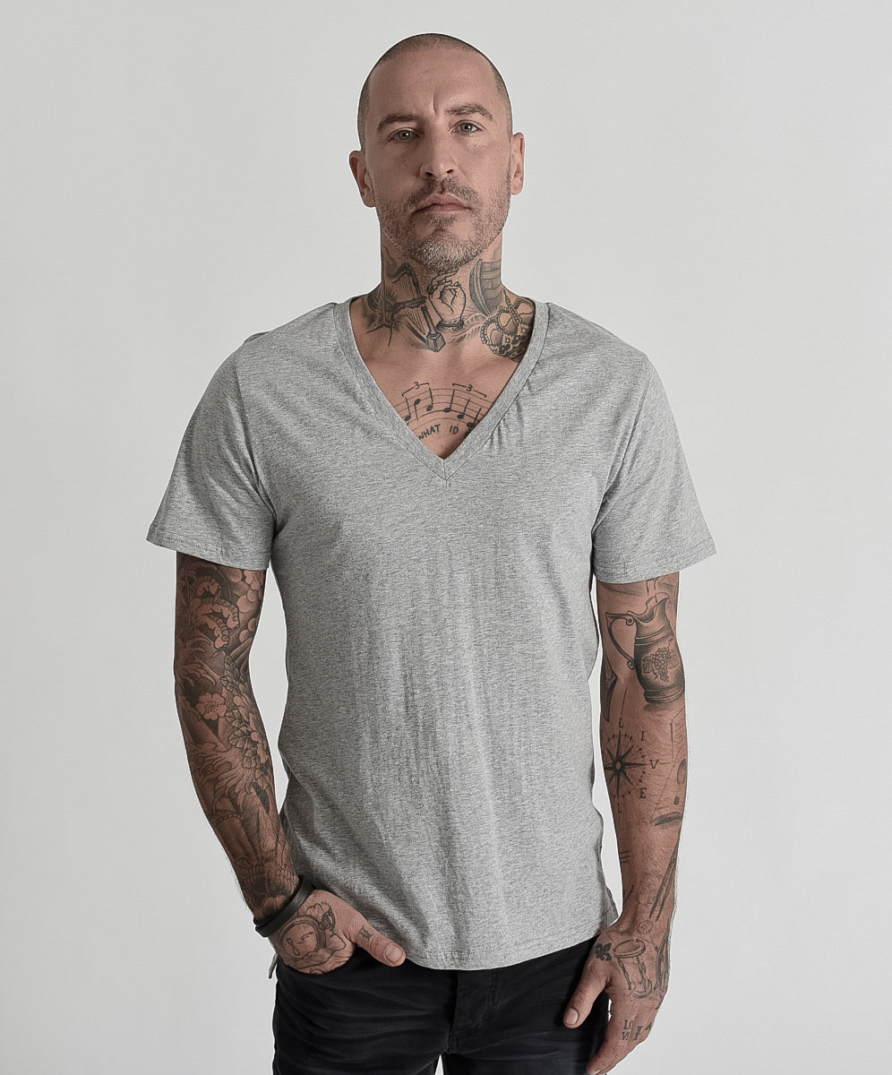 Products DEEP V COTTON TEE