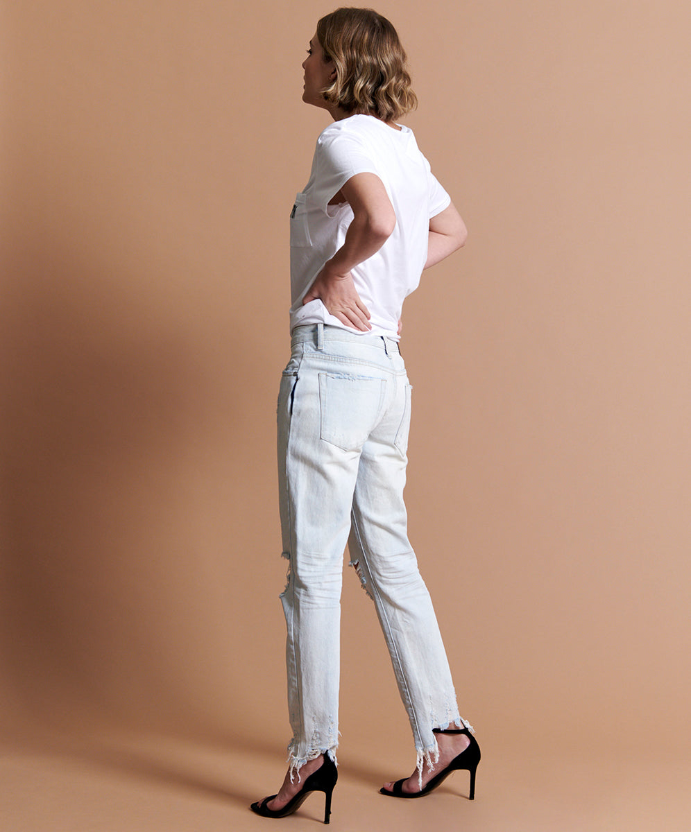 Products BRANDO AWESOME BAGGIES STRAIGHT LEG JEANS