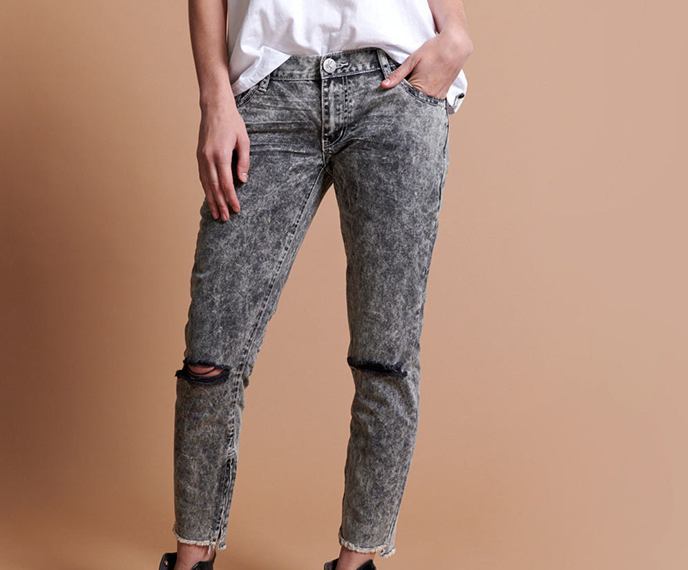 GREY SOCIETY FREEBIRDS LOW WAIST RIGID SKINNY JEANS