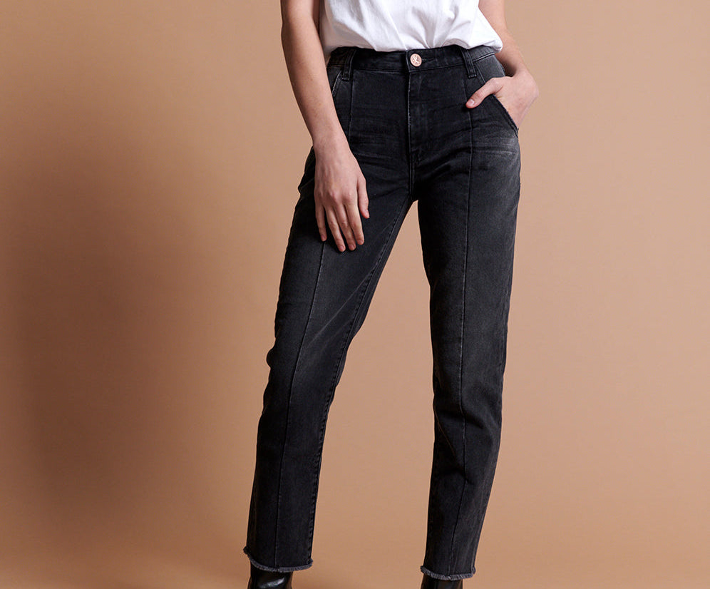 Awesome Baggies Low Waist Straight Leg Denim Jeans - Black Anchor