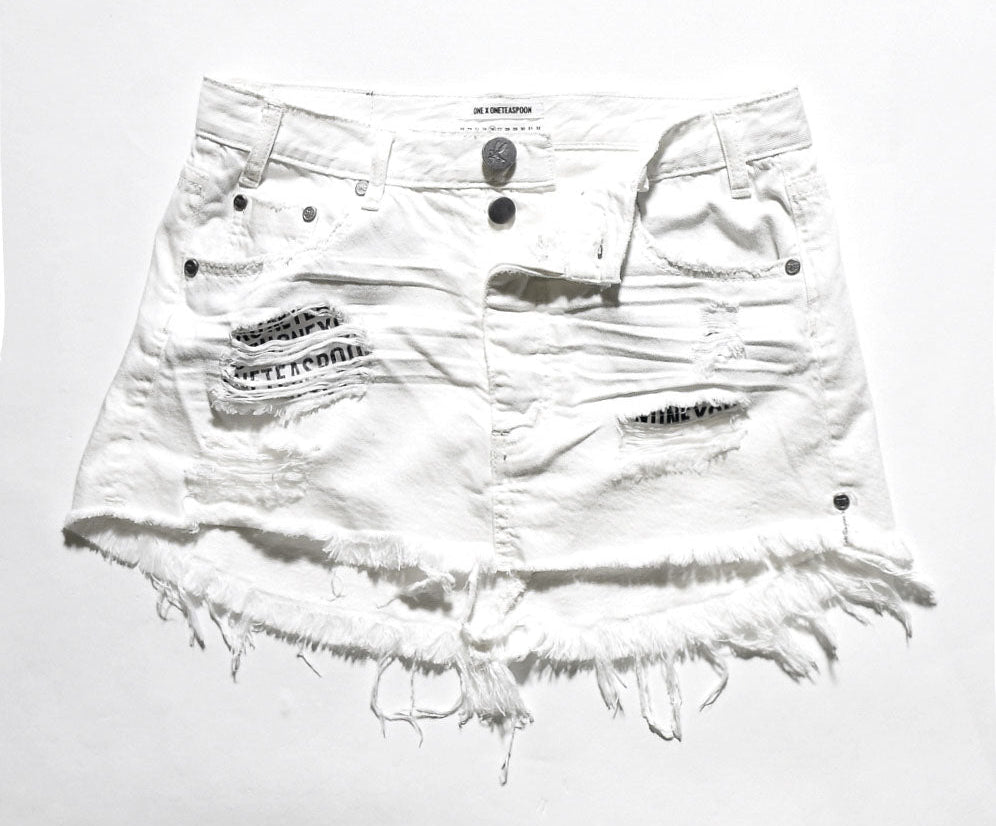 CHALK JUNKYARD RELAXED DENIM MINI SKIRT