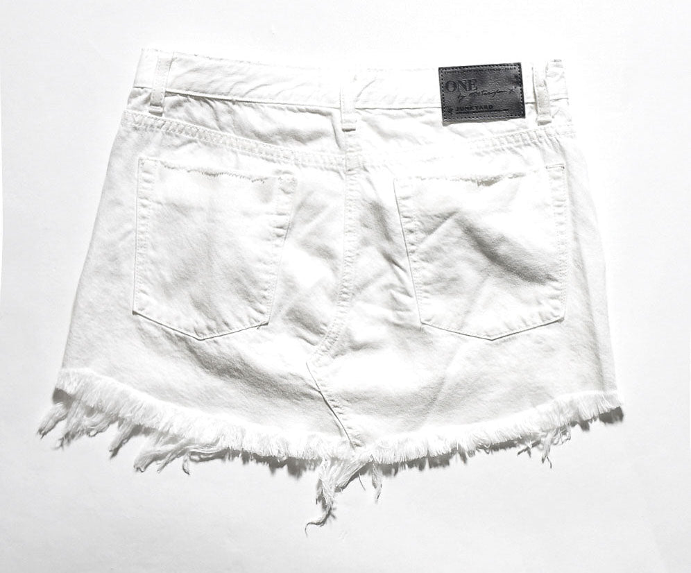 CHALK JUNKYARD RELAXED DENIM MINI SKIRT