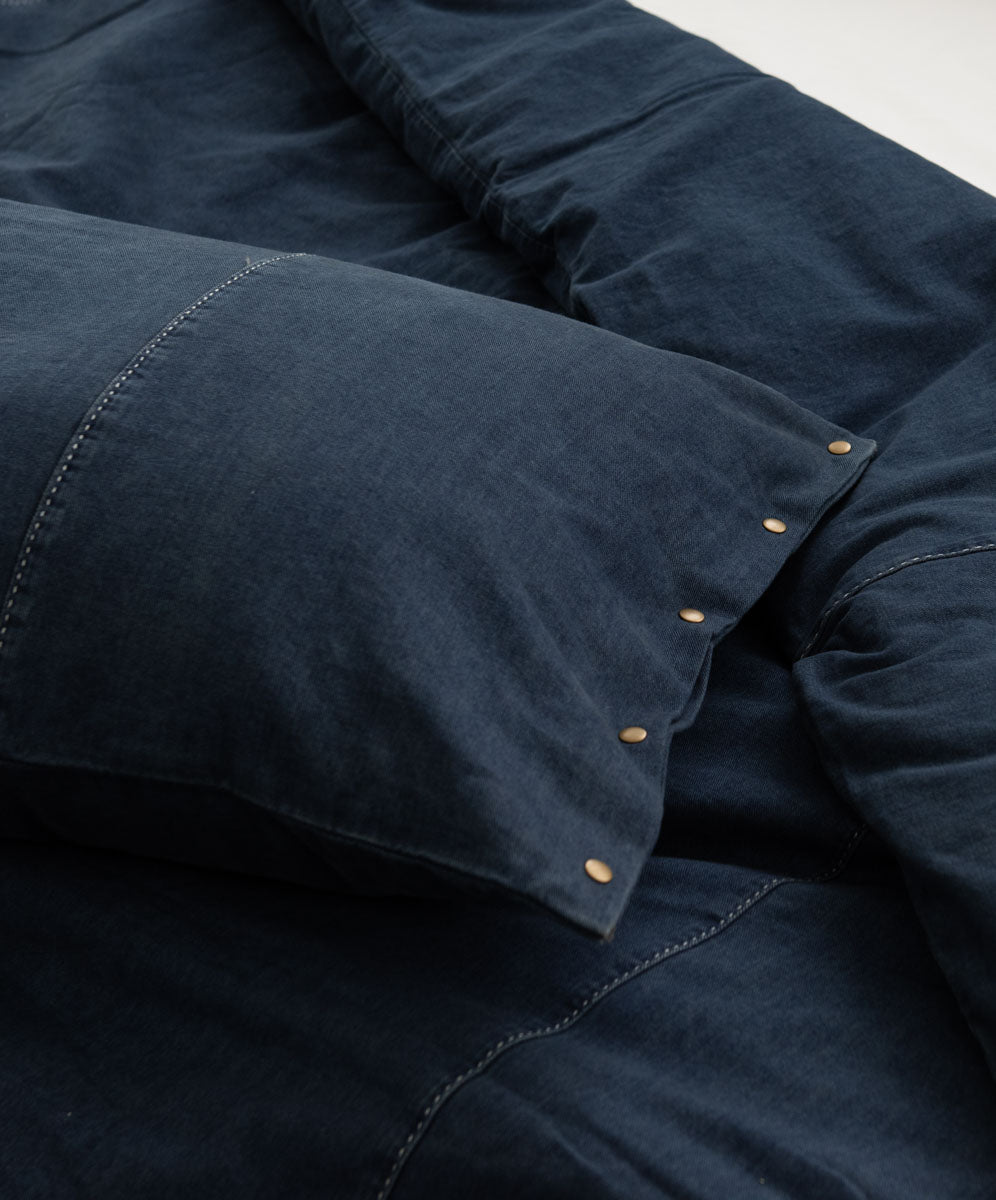 Products MIDNIGHT DUVET SET (AUS DOUBLE)