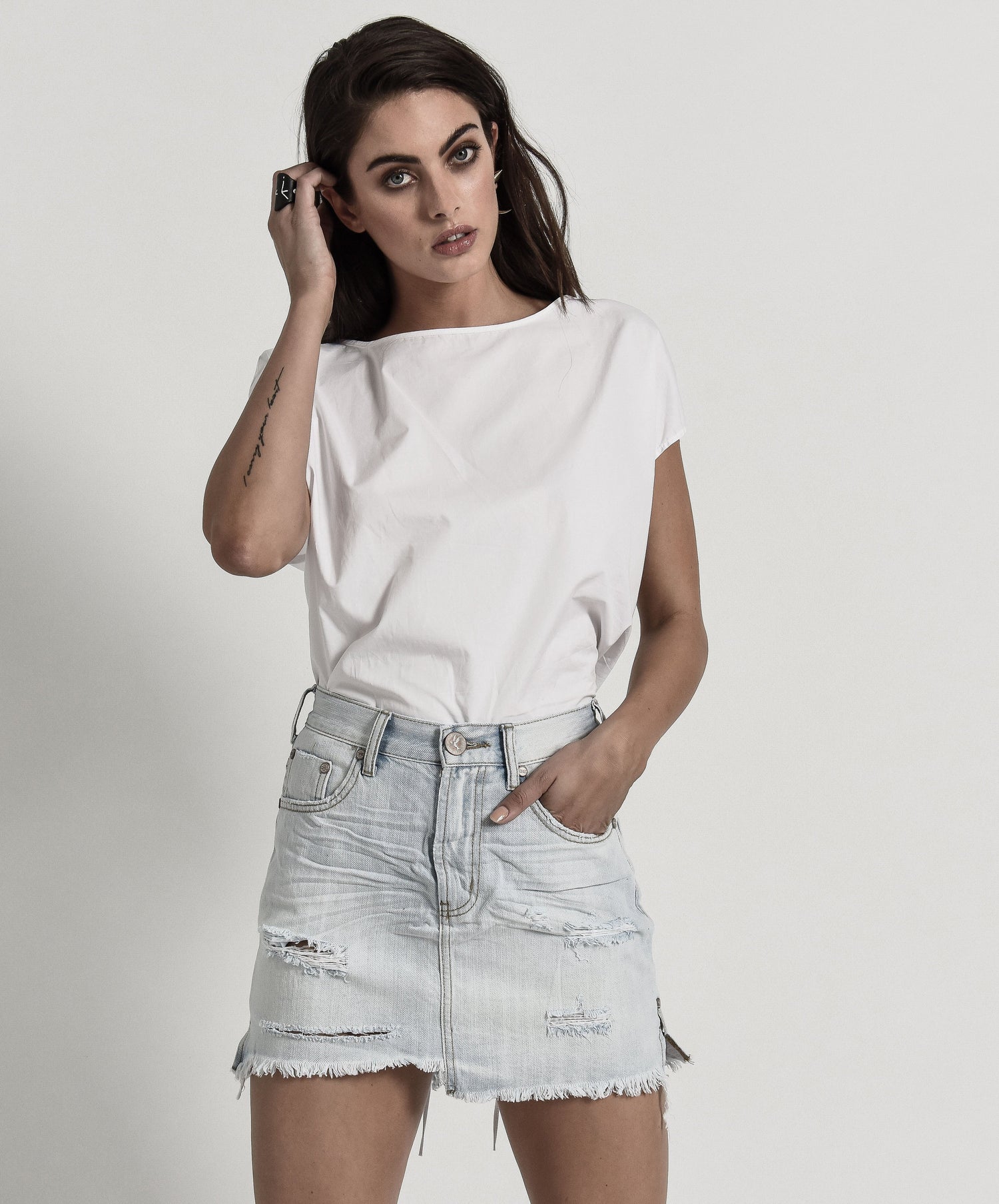 Products BRANDO 2020 MINI HIGH WAIST DENIM SKIRT WHITE