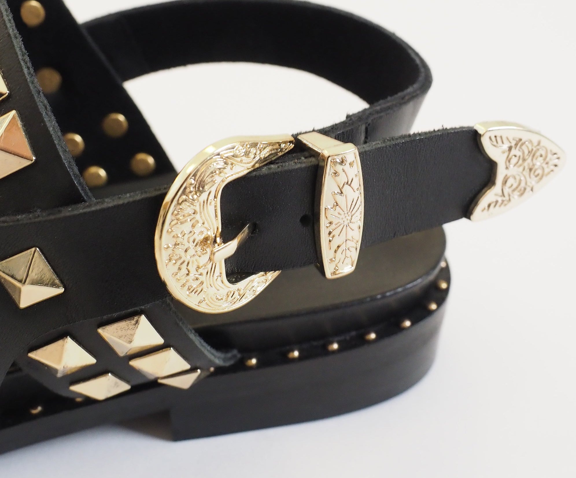 BLACK STUDDED VIVIENNE SANDAL