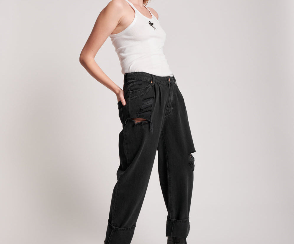 Smiths Low Waist Wide Leg Denim Jeans - Worn Black