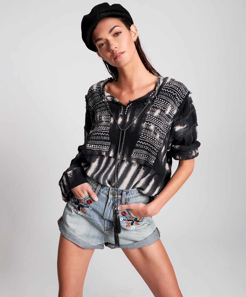 Products Bandits High Waist Embroidered Denim Shorts - Sunbleach Blue