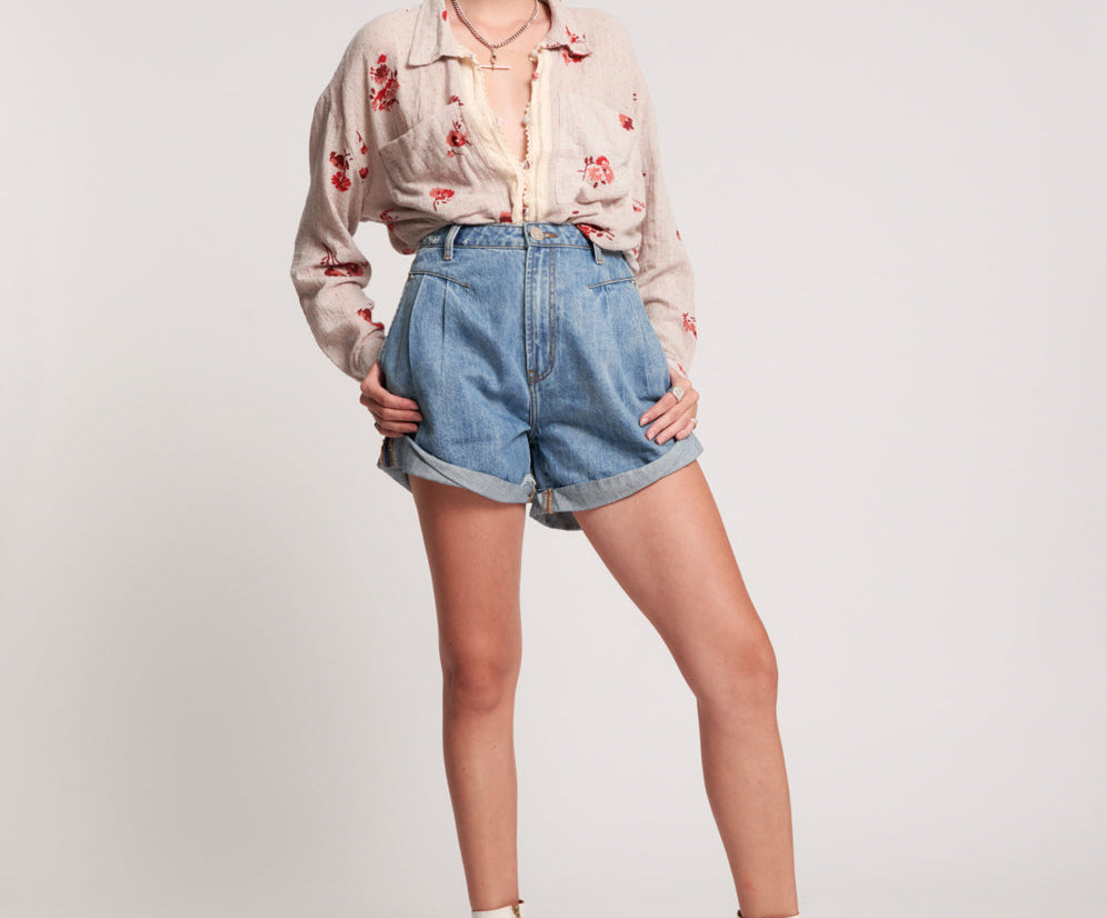 T Shirt High Waisted Shorts Pinterest Streetwalkers High Waist 80S