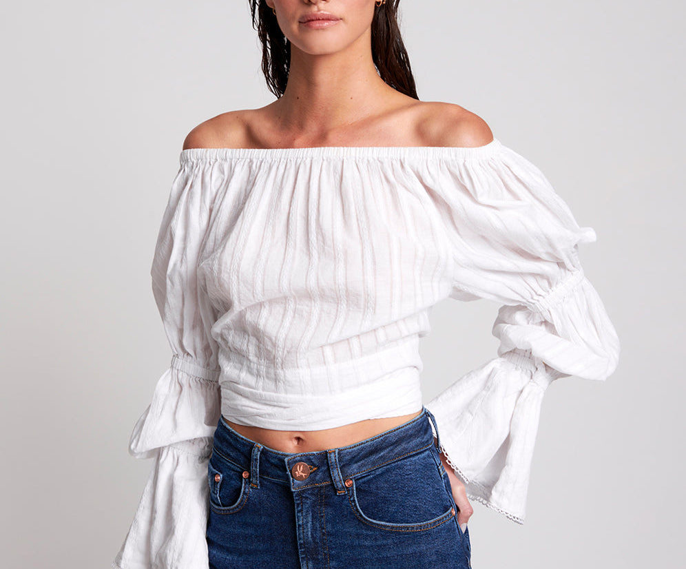 WHITE SUMMER NIGHTS CROP
