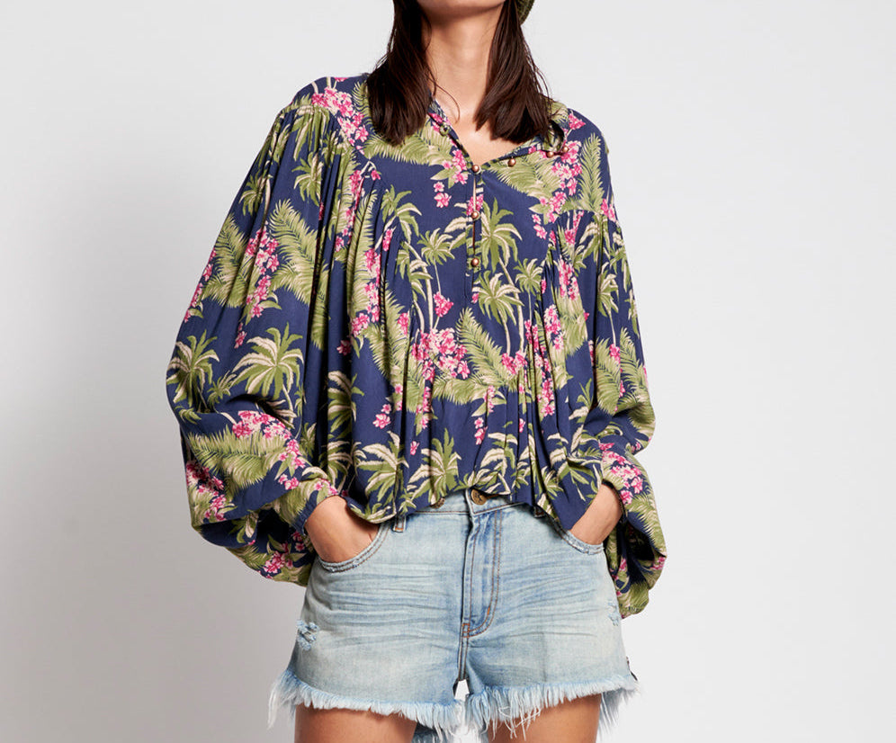 HAWAIIAN LITTLE LIES TOP