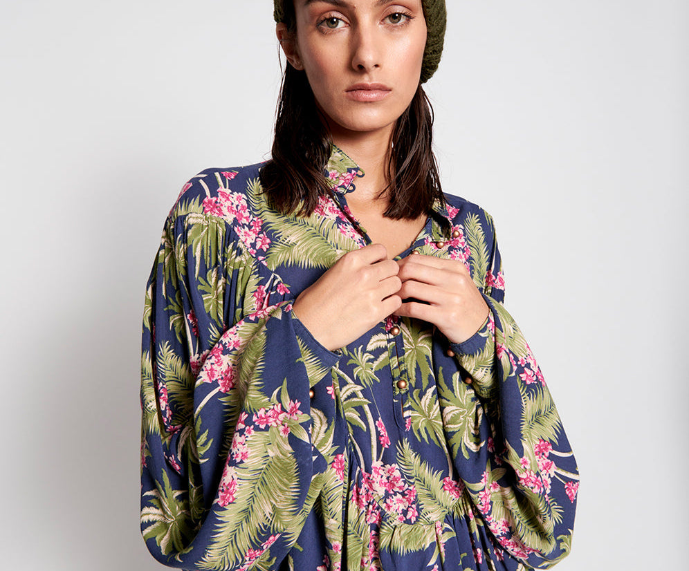 HAWAIIAN LITTLE LIES TOP