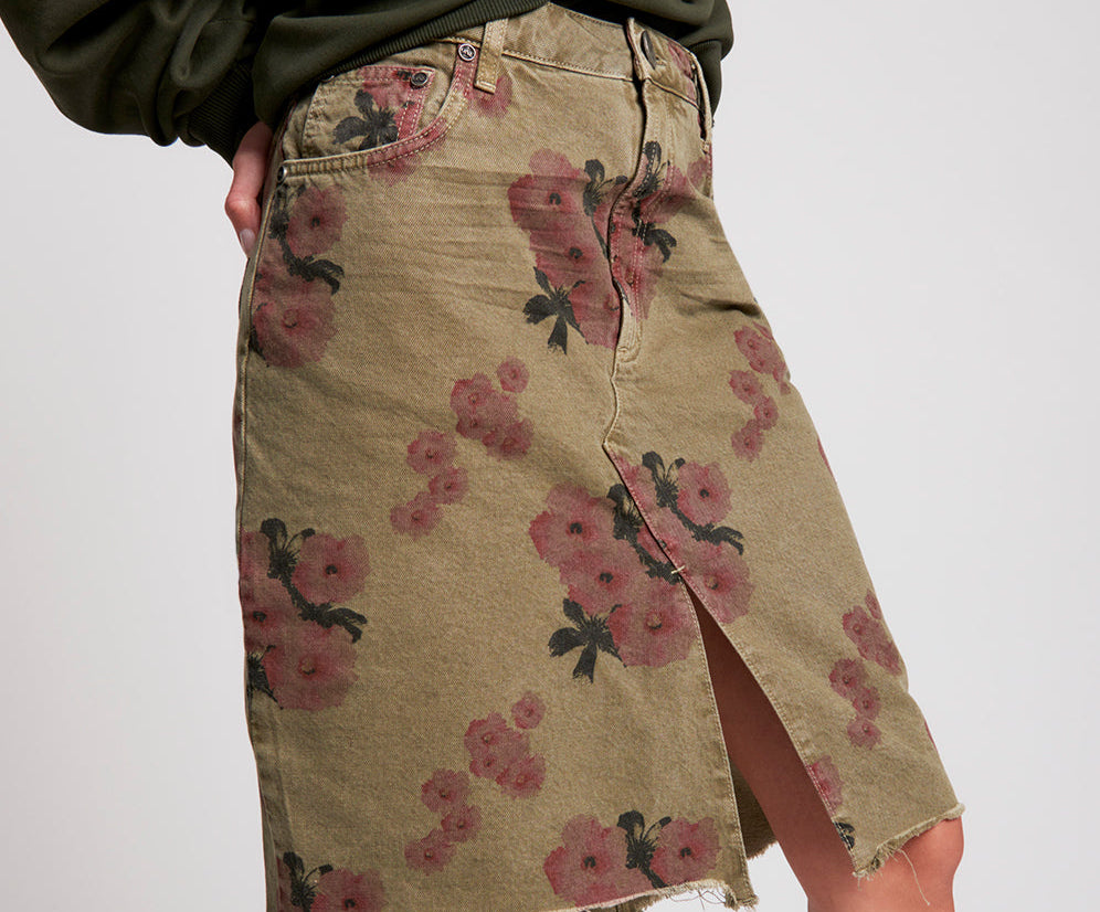 KHAKI HIBISCUS LONGLINE TRUCKER MID WAIST DENIM SKIRT