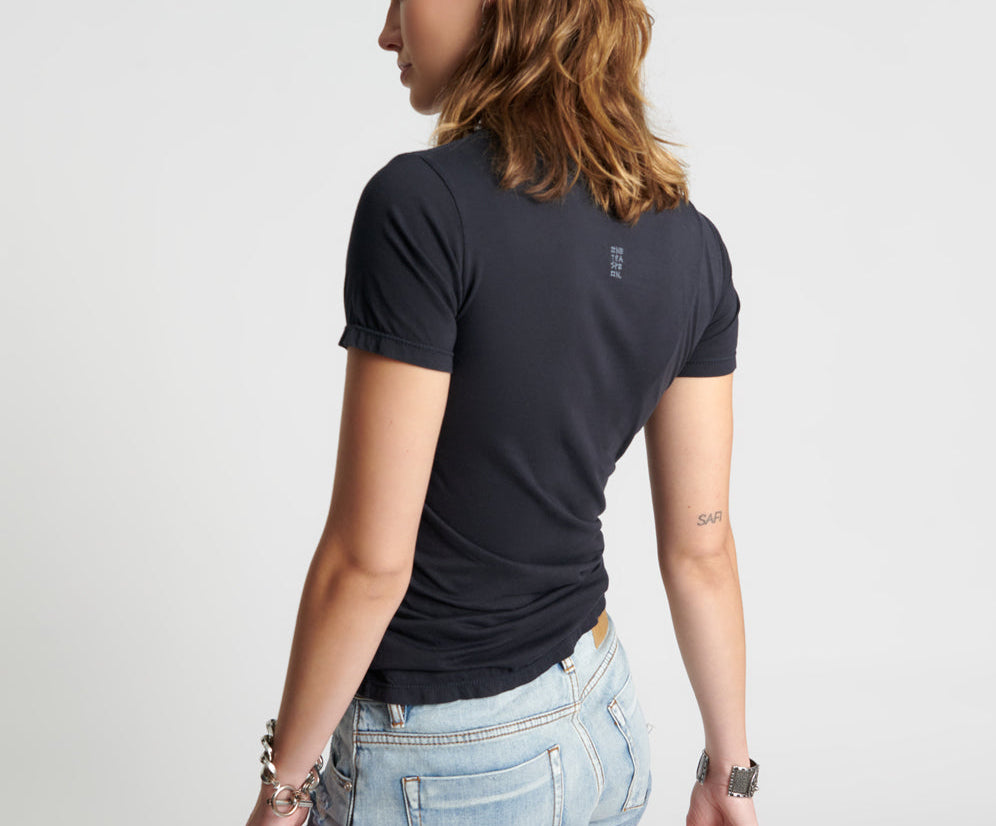 CHARCOAL BOWER BIRD ORGANIC FITTED TEE