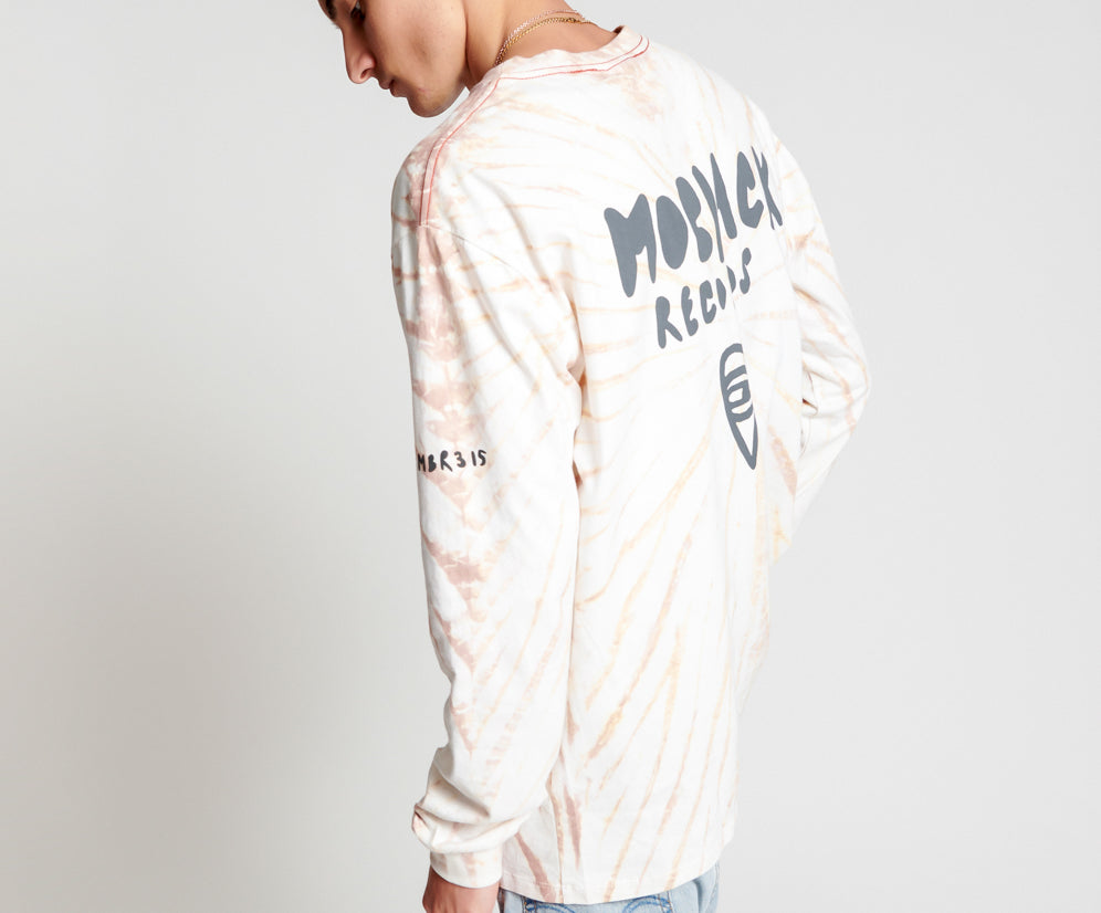 MOBLACK BORING MAN LONGSLEEVE BF TEE