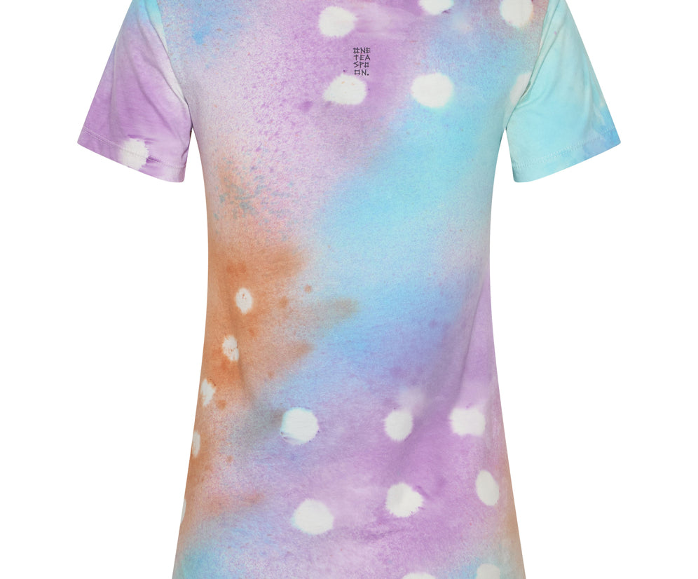 GRAFFITI TIE DYE ORGANIC FITTED TEE