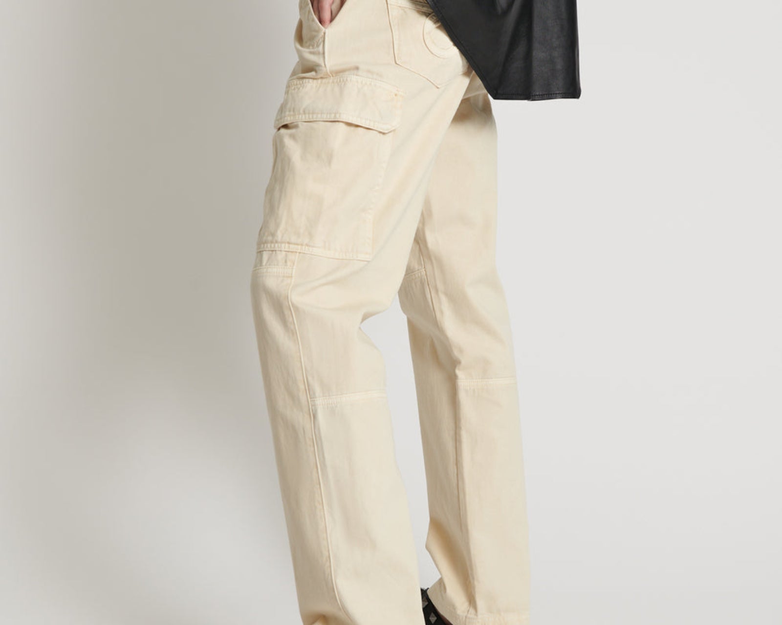 Cargo Motion Pants - Sand