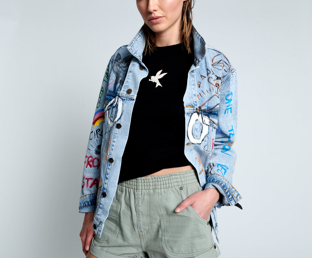 FADED KHAKI HUNTERS ELASTICATED BOYFRIEND SHORTS