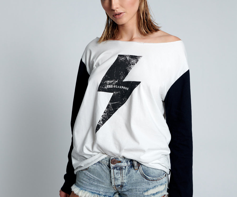 FLASH DANCE LIGHTNING LONGSLEEVE TEE