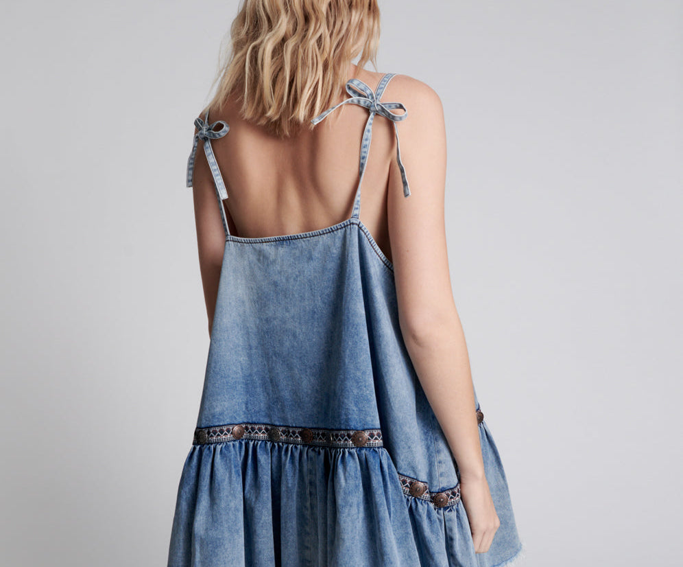 ICONIC HOLLYWOOD HILLS DENIM DRESS