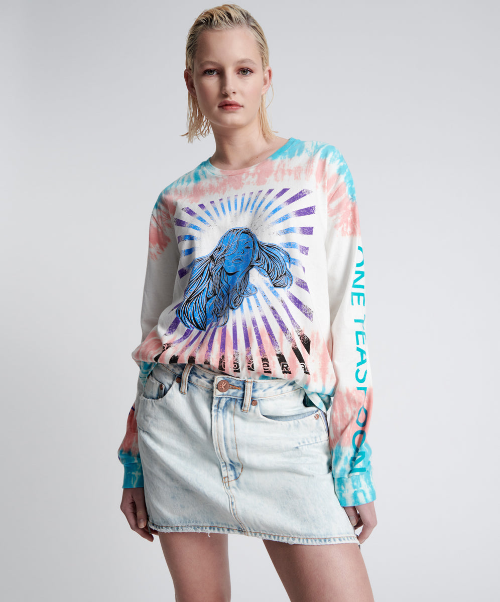 Products ZIPPED FLORENCE VANGUARD MID RISE RELAXED DENIM MINI SKIRT