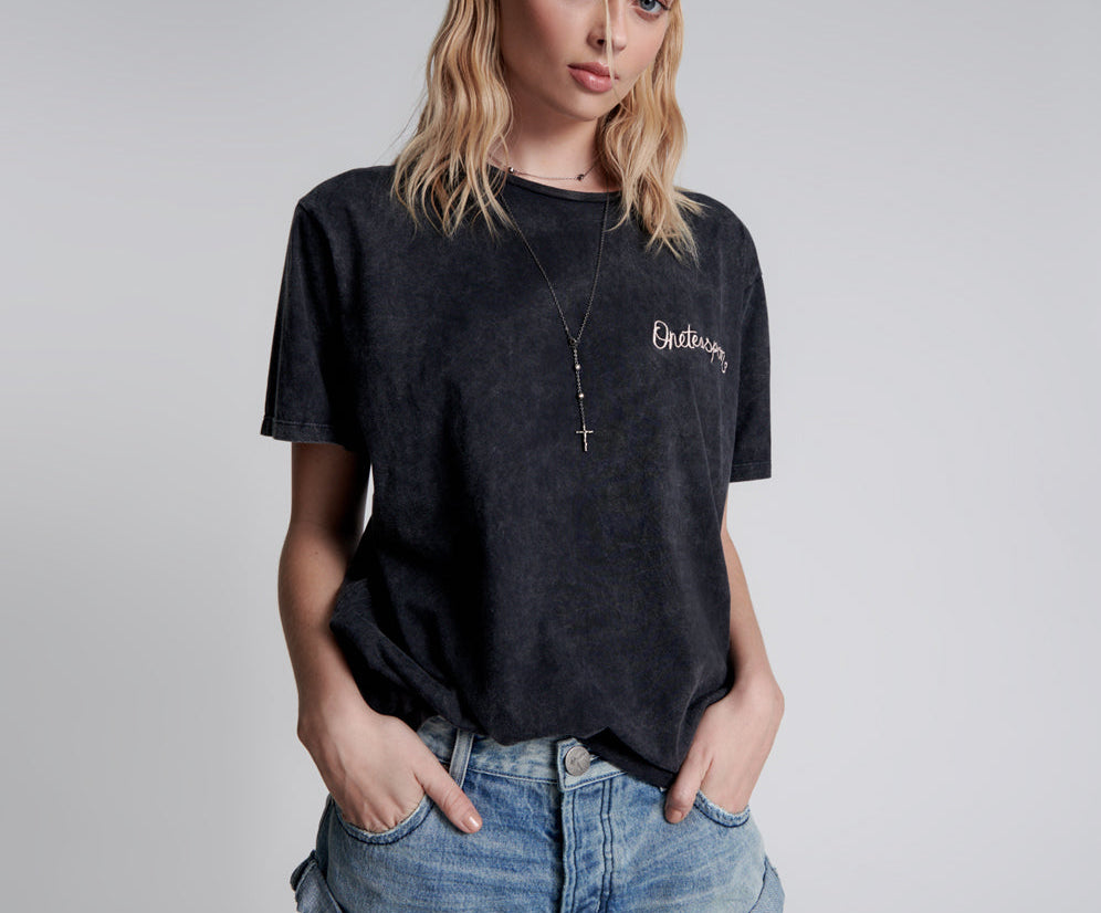 ONE TEASPOON EMBROIDERED UNISEX LOGO TEE