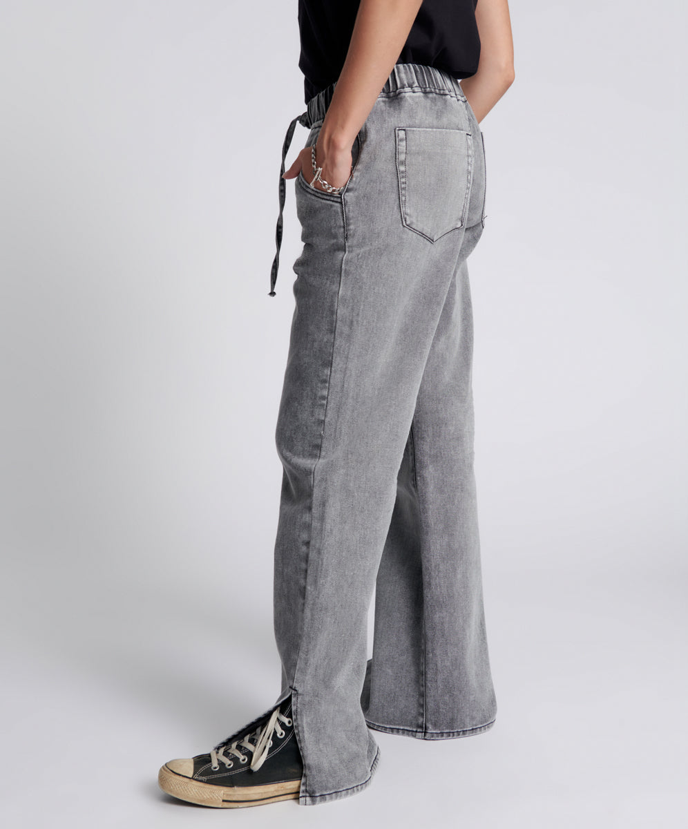 Products DOVE ROADHOUSE JEANS