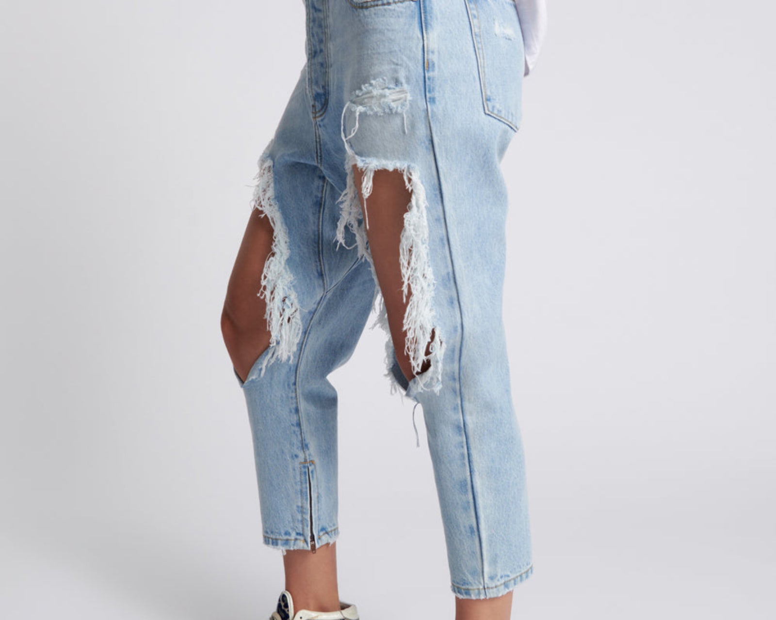 Kingpins Low Waist Cropped Boyfriend Denim Jeans - Fleetwood
