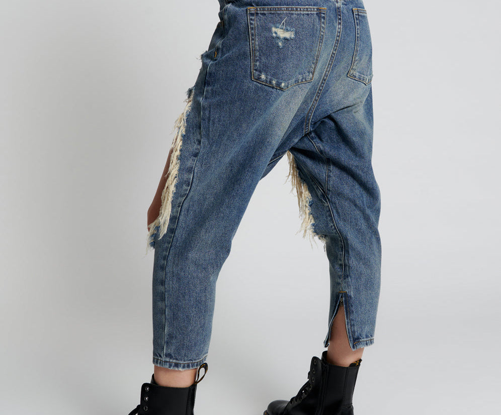 USED BLUE KINGPINS CROPPED BOYFRIEND JEANS