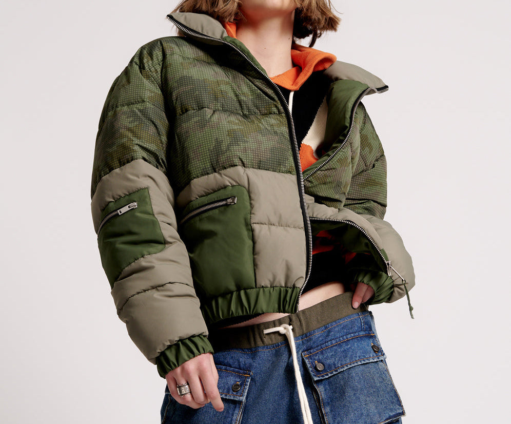 DIRTEE LOVE CAMO PUFFA JACKET