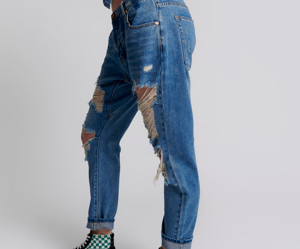 Saints Low Waist Boyfriend Denim Jeans - Pacifica