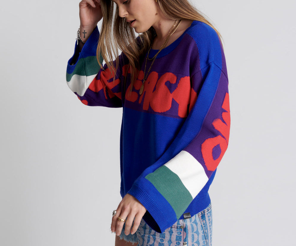 COLLEGE GRAFFITI KNIT SWEATER