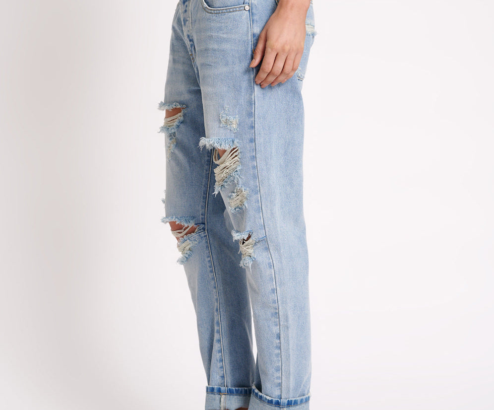 Saints Low Waist Boyfriend Denim Jeans - Hendrixe