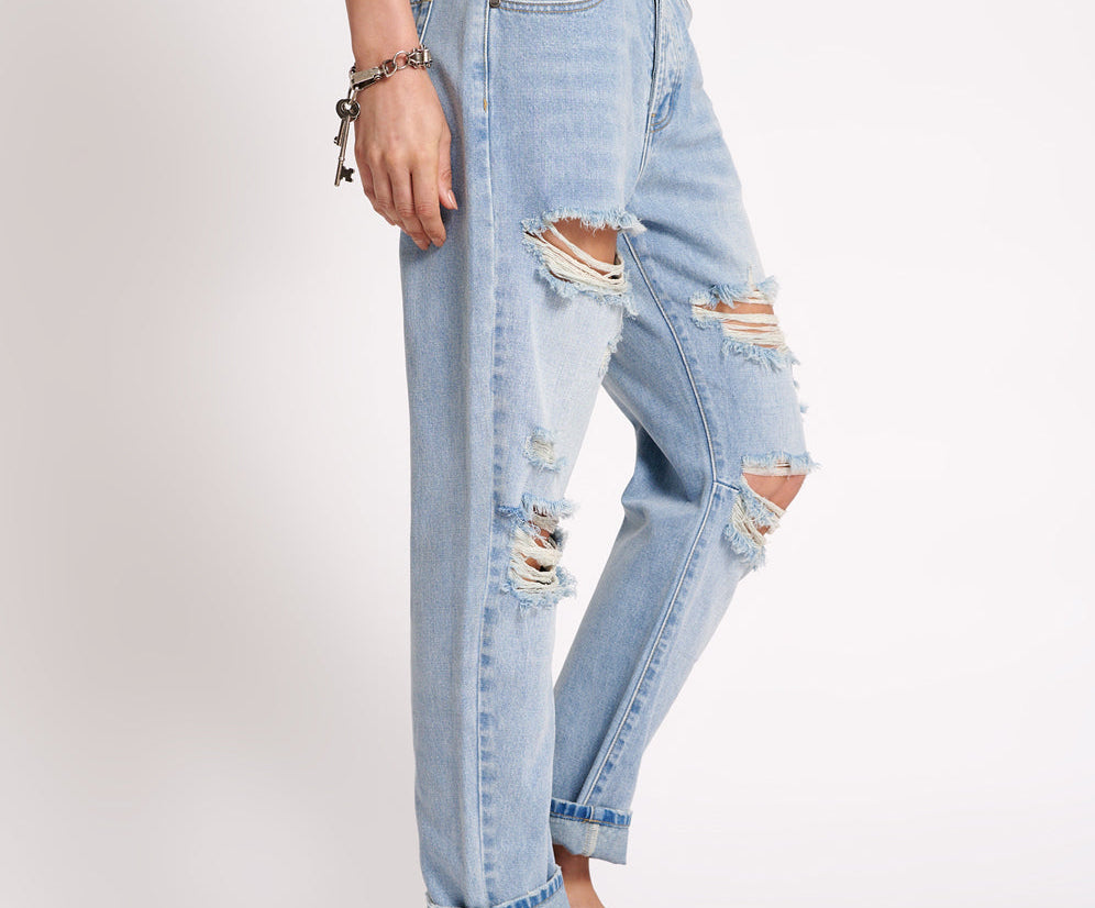 Saints Low Waist Boyfriend Denim Jeans - Hendrixe