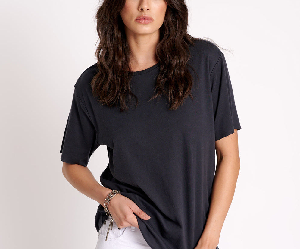 BLACK STONE RIBBED UNISEX TEE