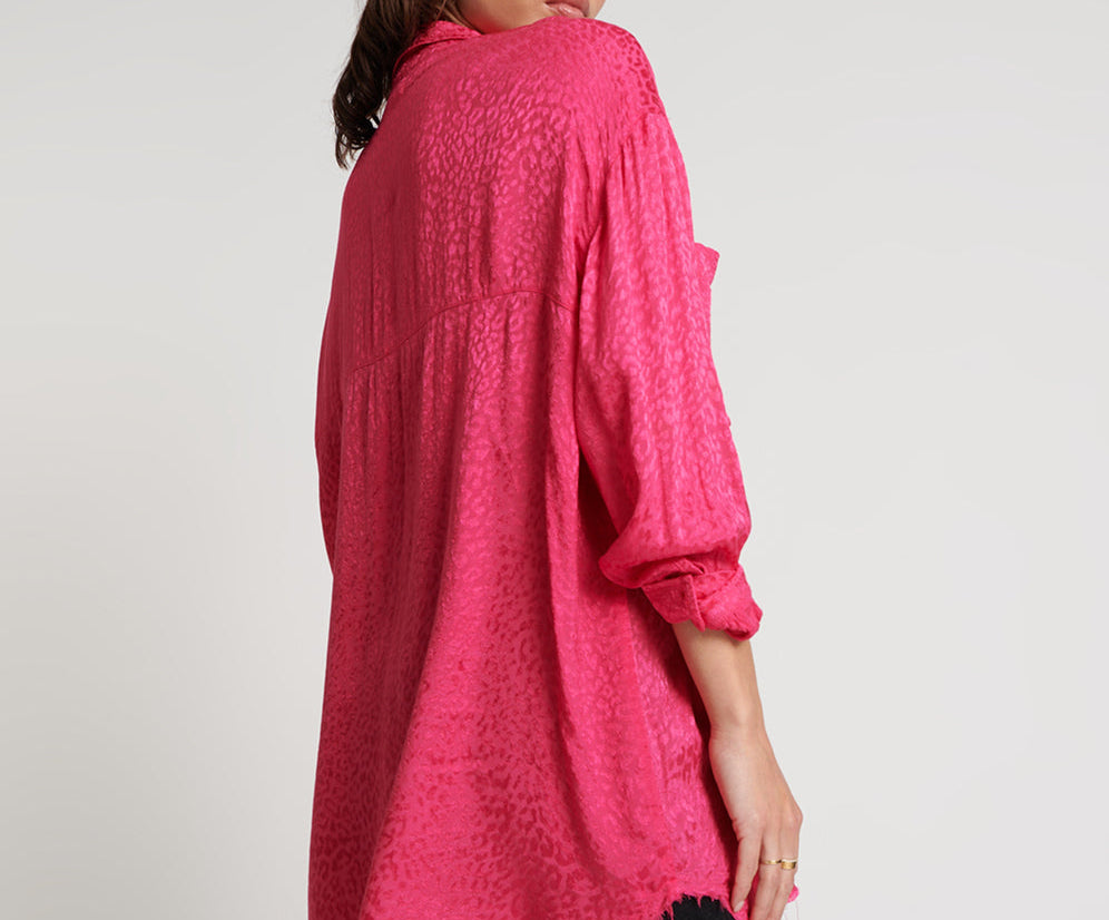 SHOCKING PINK JACQUARD LONGLINE SHIRT