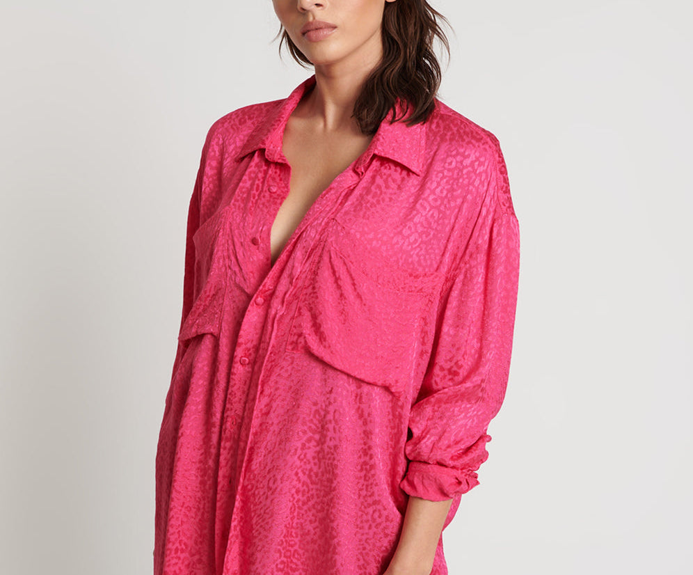 SHOCKING PINK JACQUARD LONGLINE SHIRT