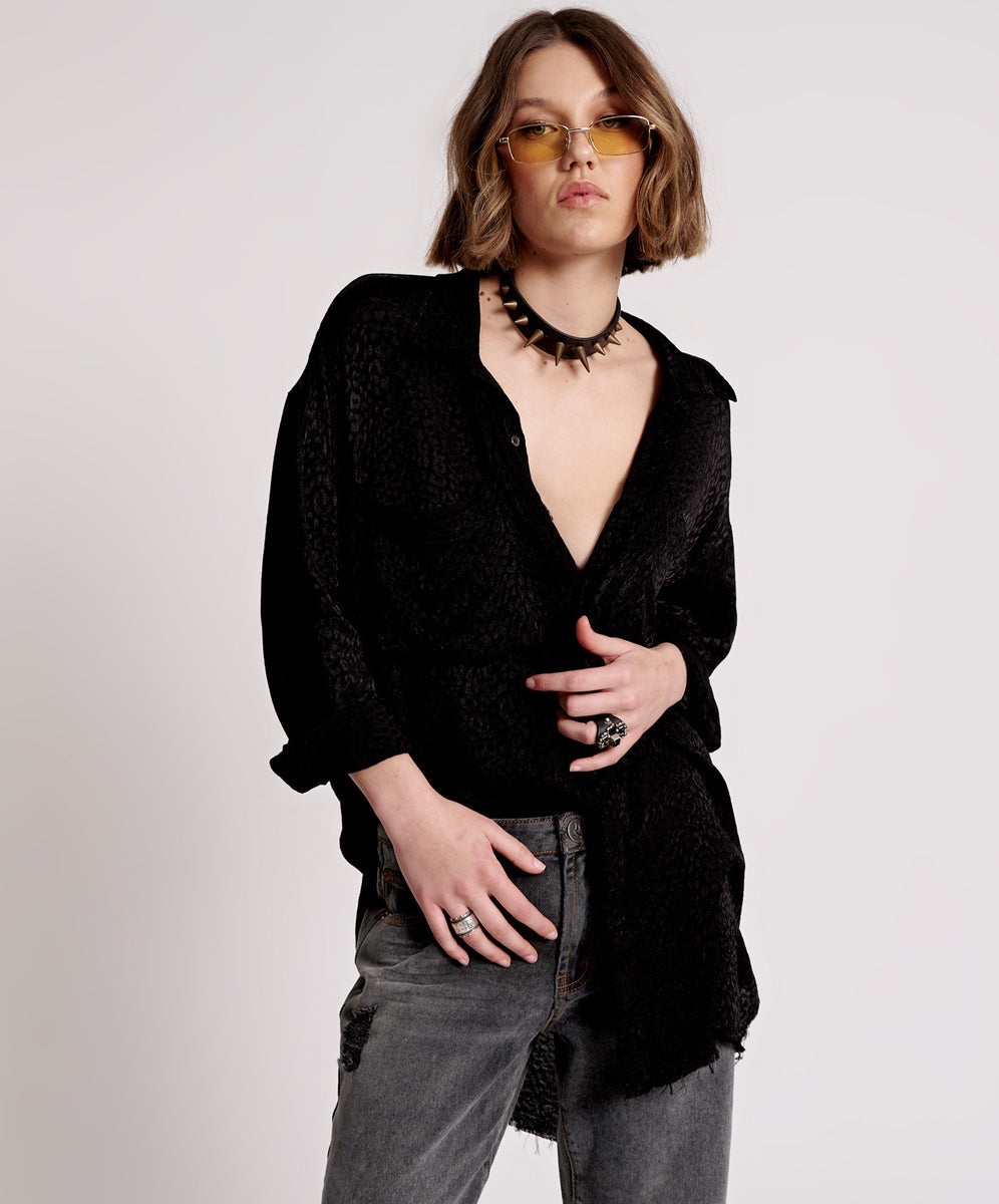 Products DIRTY ANGEL LONGLINE SHIRT