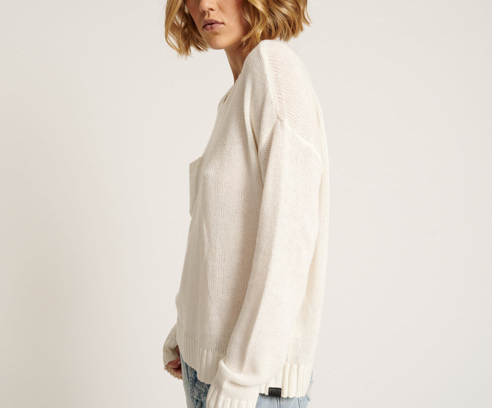 Classic Pocket Chunky Knit Sweater - White