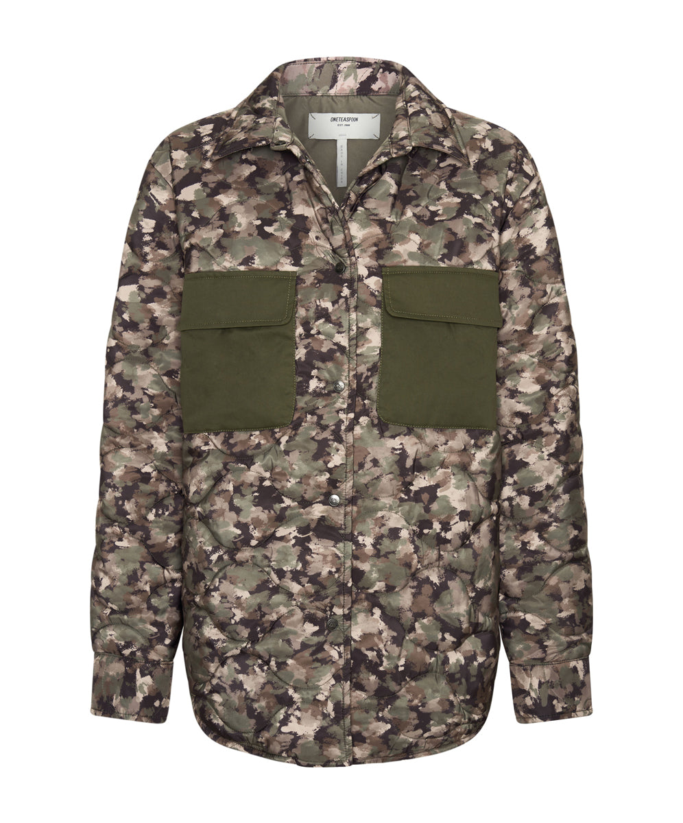 Products CAMO QUILTED JACKET