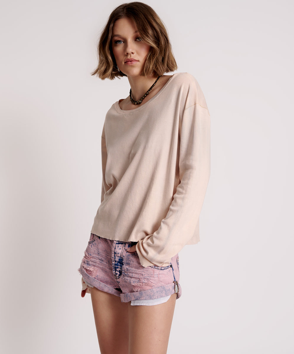 Products AXEL BOYFRIEND LONG SLEEVE TEE