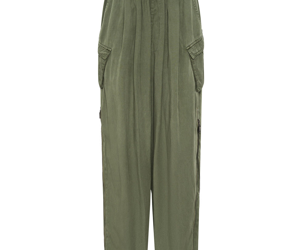 KHAKI TENCEL PARACHUTE PANTS